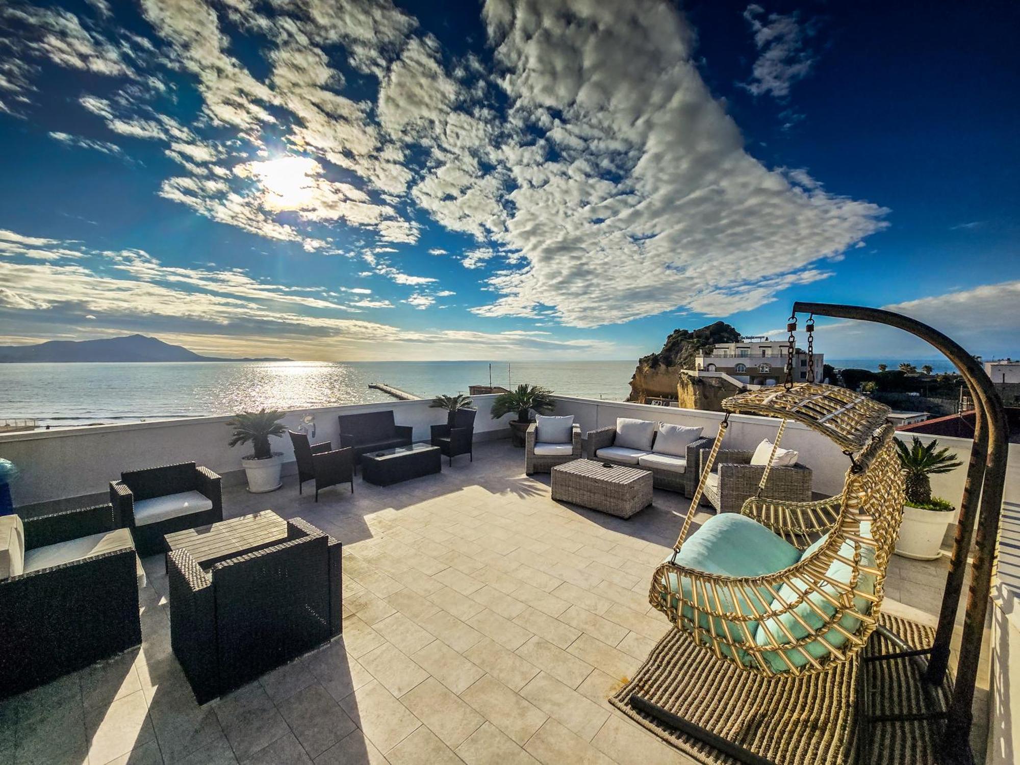 Mh Suites Rooms Apartments Bacoli Luaran gambar