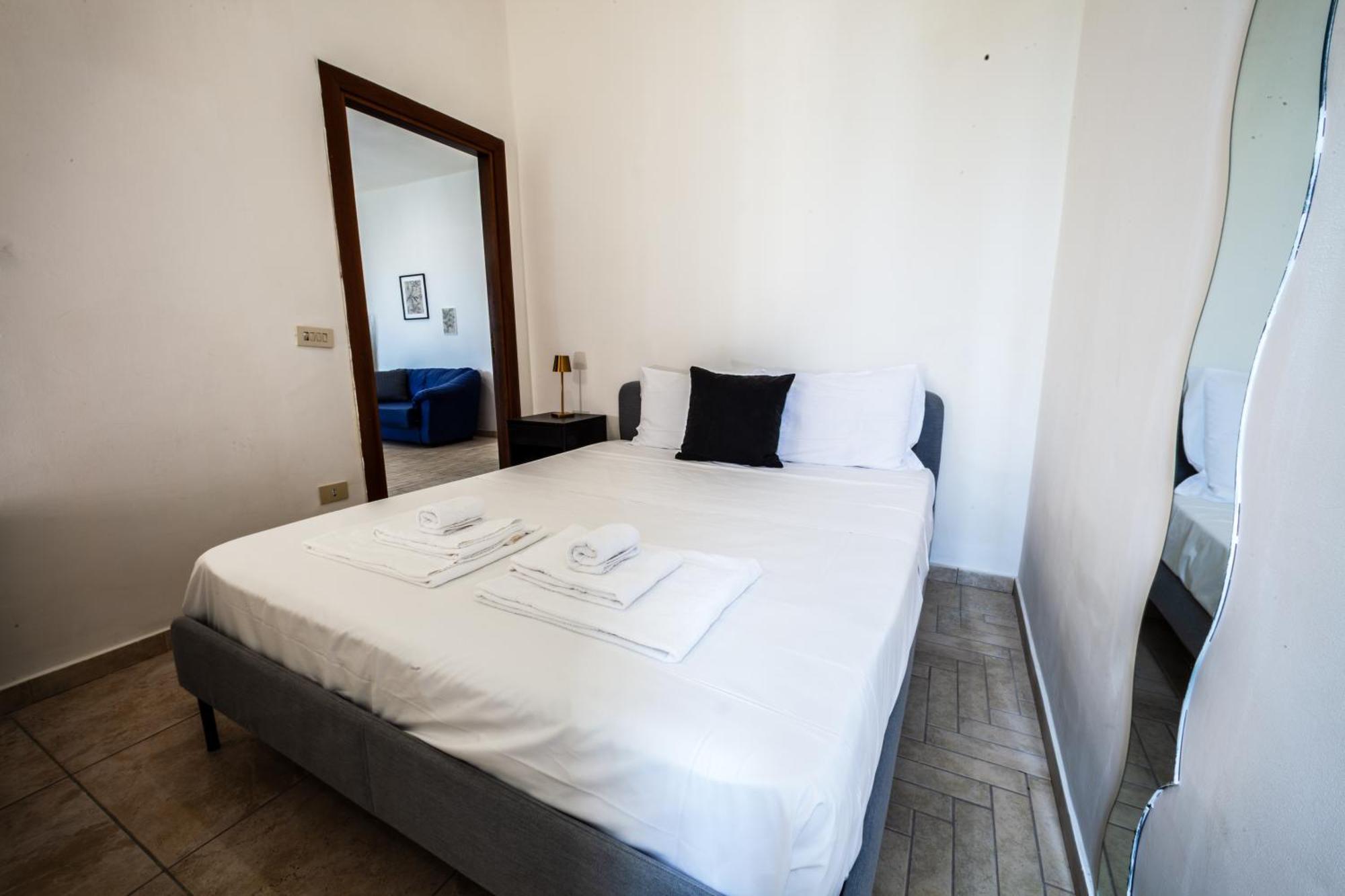 Mh Suites Rooms Apartments Bacoli Bilik gambar