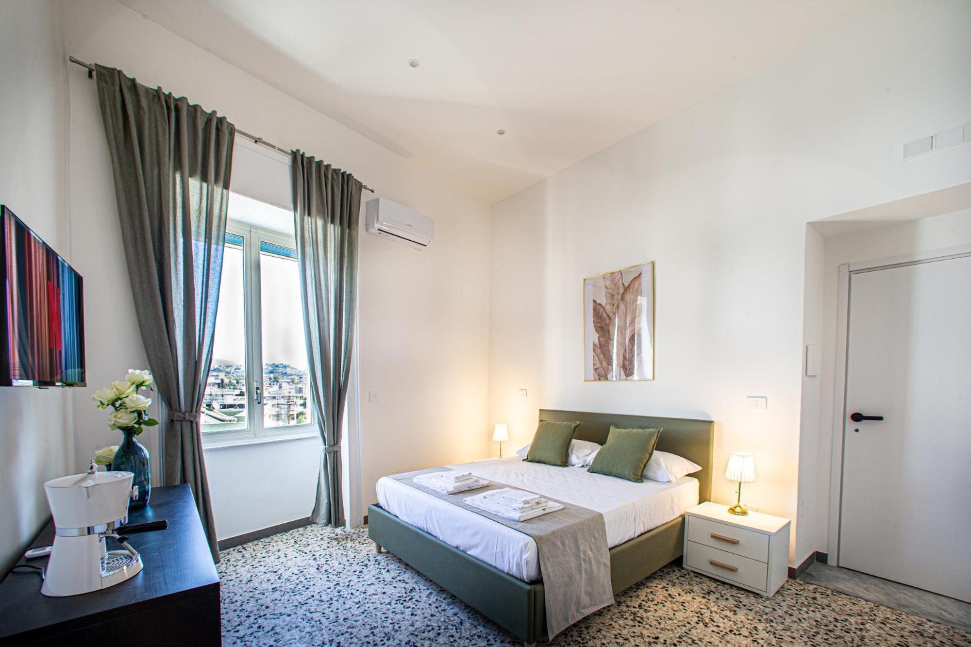 Mh Suites Rooms Apartments Bacoli Luaran gambar
